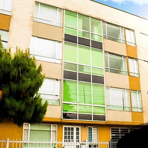 Apartasuites Plaza Modelia 3* Bogotá