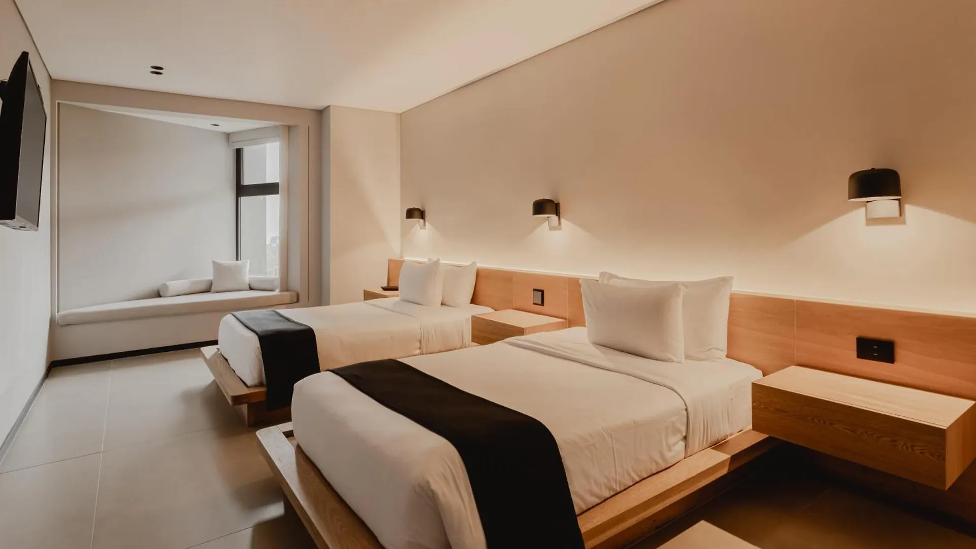 Seissta Medellin Aparthotel