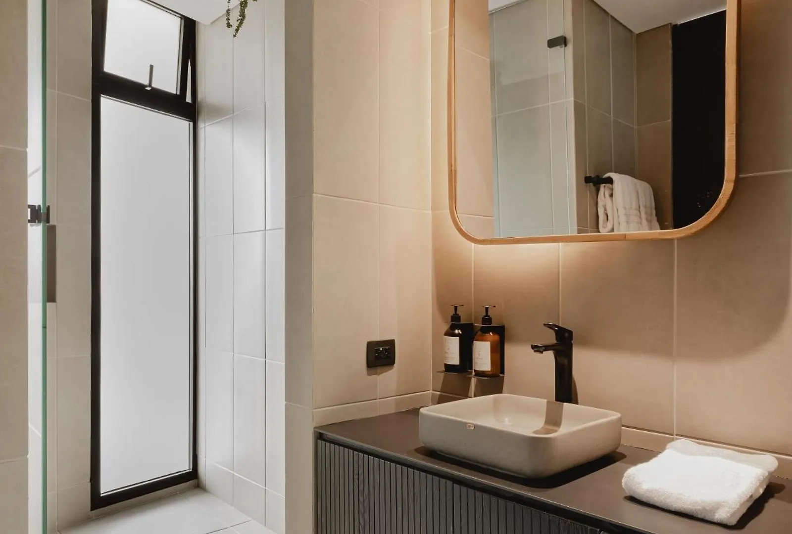 ****  Seissta Medellin Aparthotel Colombia