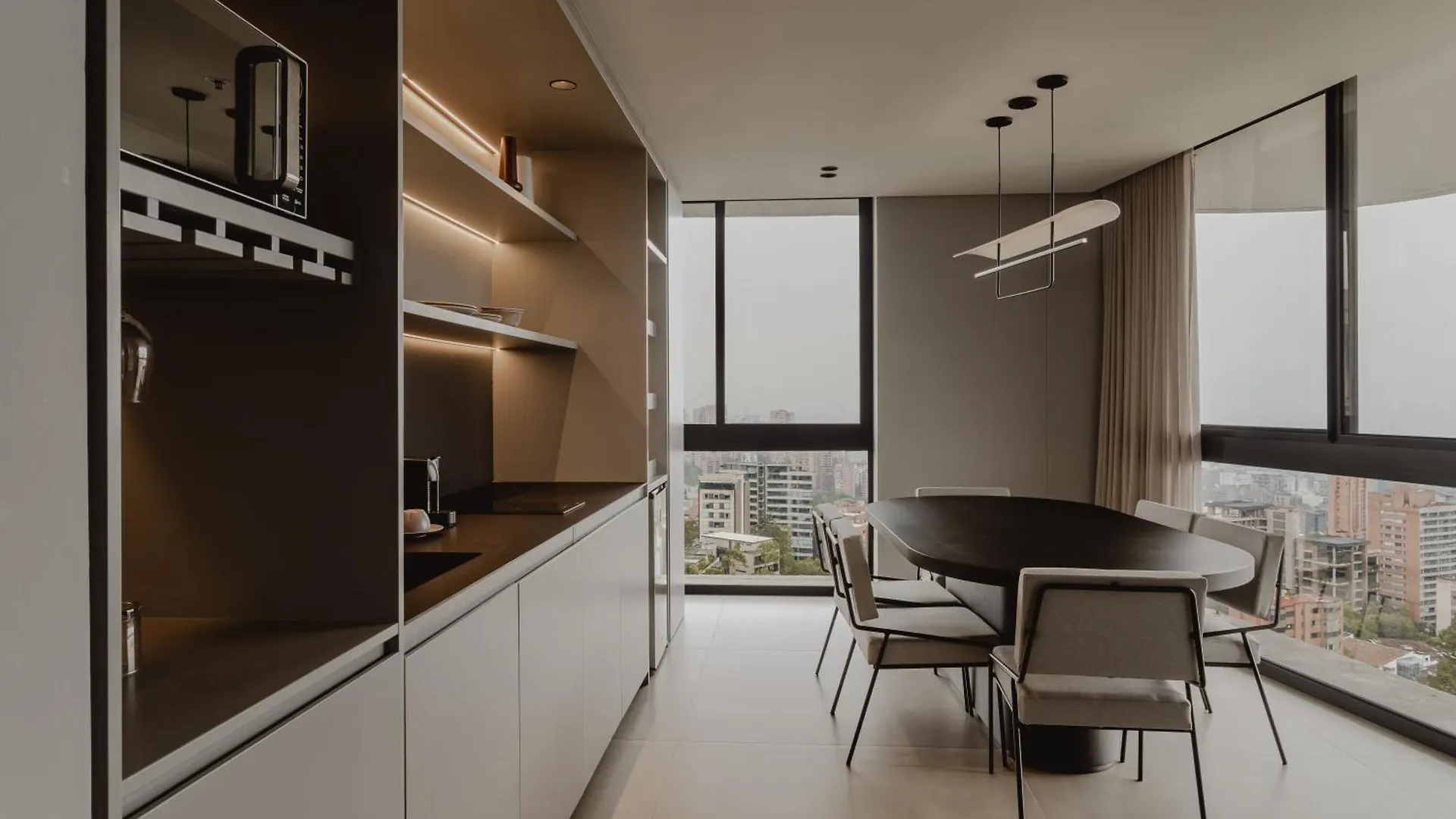 Seissta Medellin Aparthotel