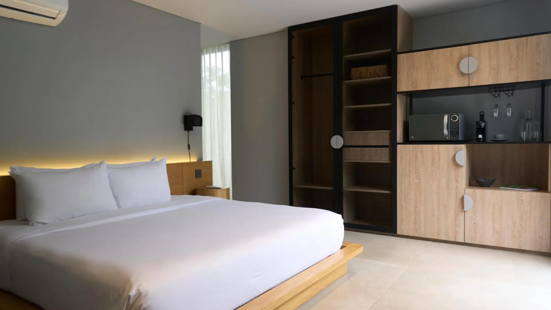 ****  Seissta Medellin Aparthotel Colombia